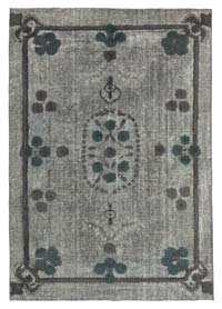 Hand Carved Over-Dyed Rug - 6' 9" x 9' 8" (81" x 116")