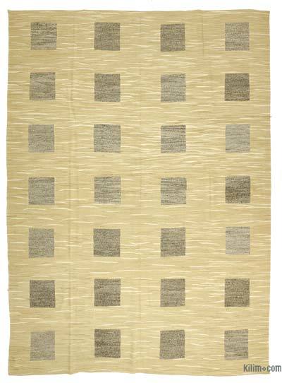 Yeni Anadolu Kilimi - 302 cm x 404 cm