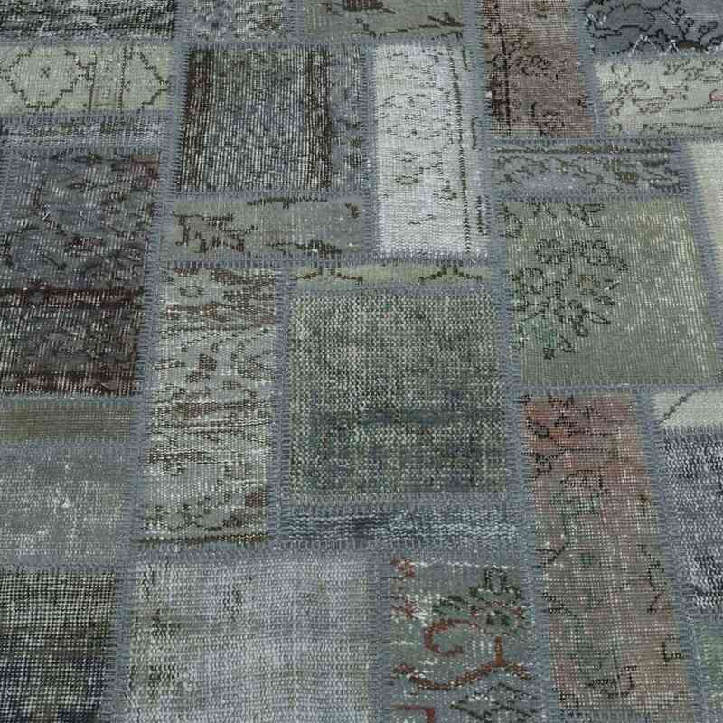 Grey Patchwork Hand-Knotted Turkish Rug - 6' 9" x 9' 10" (81 in. x 118 in.) - K0020260
