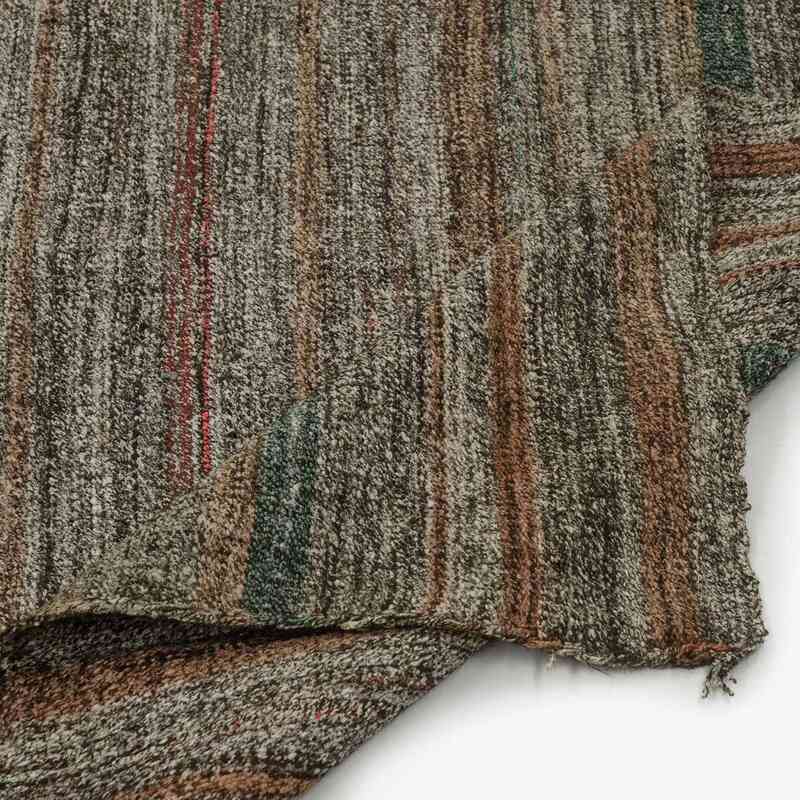 Vintage Turkish Kilim Rug - 5' 8" x 8'  (68 in. x 96 in.) - K0021045