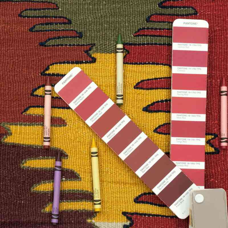 Çok Renkli Yeni Kök Boya El Dokuma Kilim - 126 cm x 186 cm - K0033780