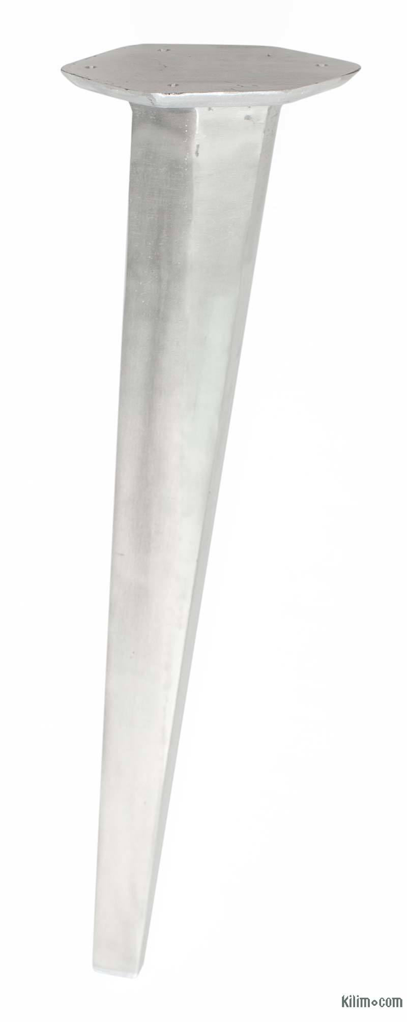 Mesa De Patas De Aluminio Fundido En Arena (juego De 4) - K0034022