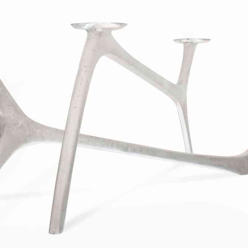 Mesa De Patas De Aluminio Fundido En Arena (juego) - K0034030