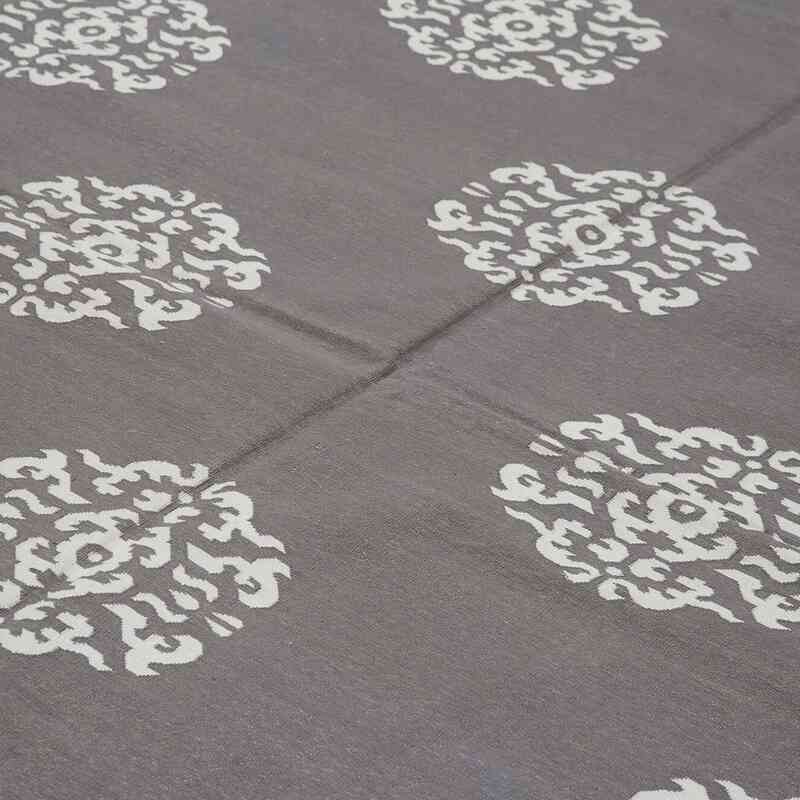 New Dhurrie Rug - 9' 1" x 11' 8" (109" x 140") - K0037556