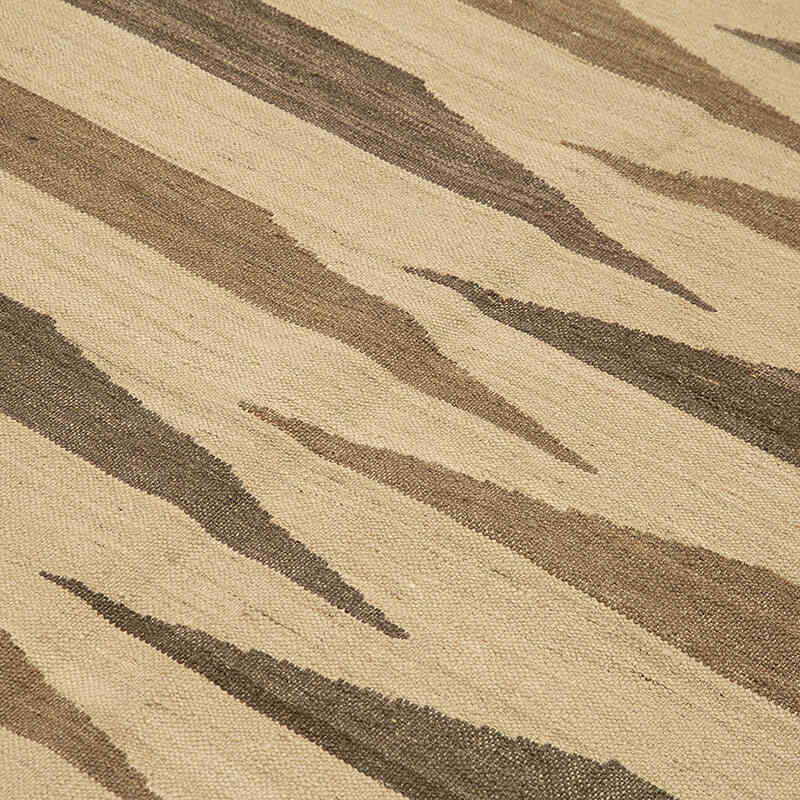 Beige, Brown New Contemporary Kilim Rug - Z Collection - 5' 9" x 7' 9" (69" x 93") - K0037716