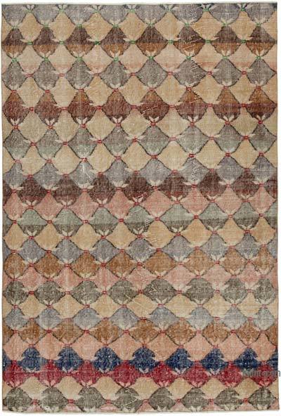 Vintage Turkish Hand-Knotted Rug - 5' 5" x 7' 9" (65 in. x 93 in.)