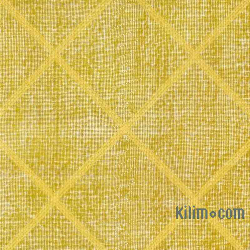 Sarı İşlemeli ve Boyalı El Dokuma Vintage Halı - 85 cm x 293 cm - K0038605