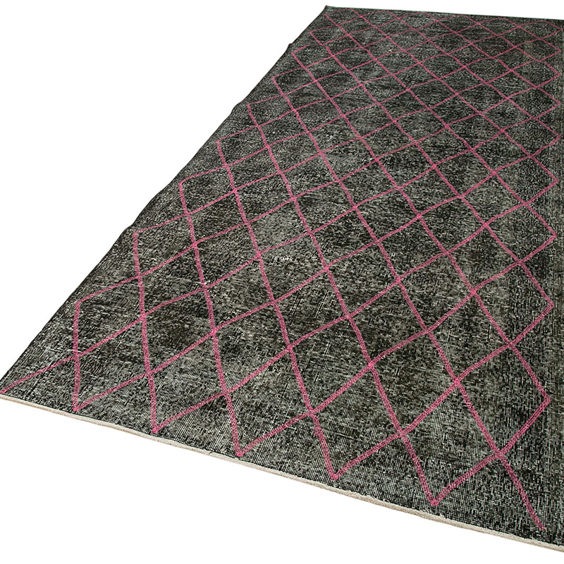Black Embroidered Over-dyed Turkish Vintage Runner - 4' 9" x 12' 7" (57 in. x 151 in.) - K0038610