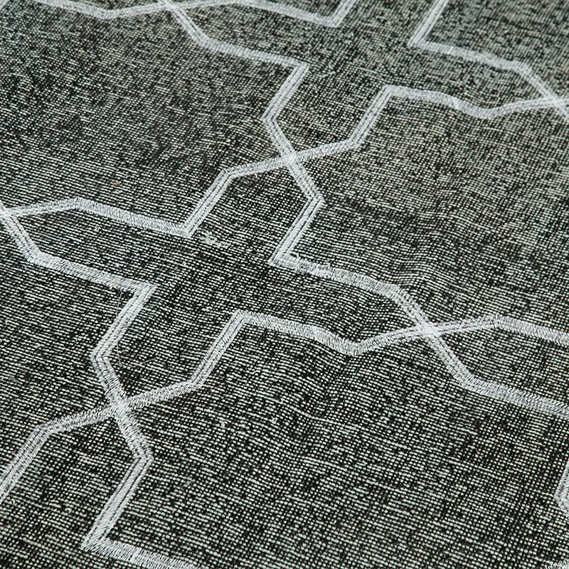 Negro Alfombra Turca bordada sobre teñida vintage - 140 cm x 408 cm - K0038660