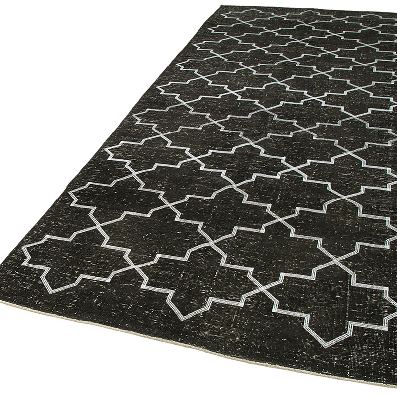 Black Embroidered Over-dyed Turkish Vintage Runner - 4' 10" x 12' 5" (58" x 149") - K0038689