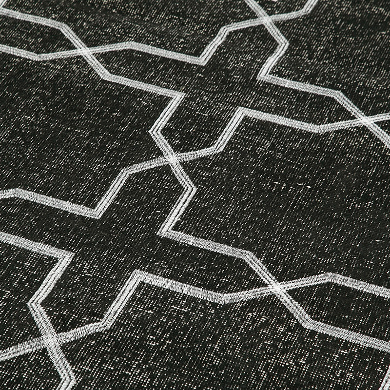 Negro Alfombra Turca bordada sobre teñida vintage - 143 cm x 393 cm - K0038706
