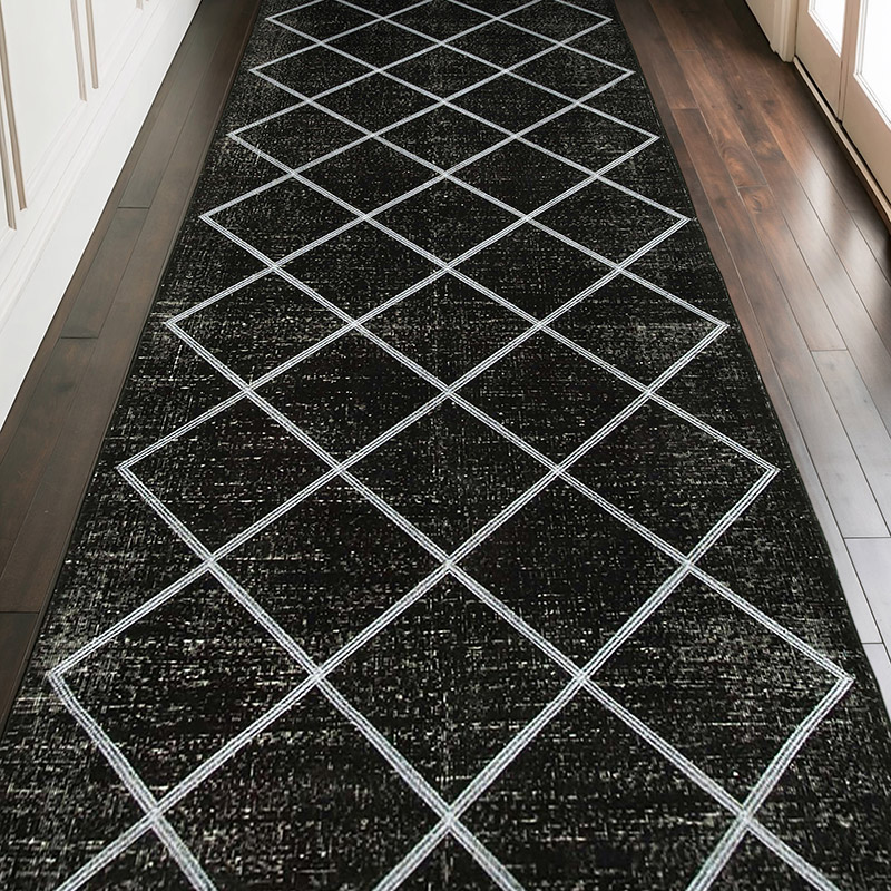 Negro Alfombra Turca bordada sobre teñida vintage - 141 cm x 344 cm - K0038712