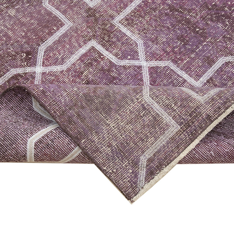 Púrpura Alfombra Turca bordada sobre teñida vintage - 137 cm x 382 cm - K0038714