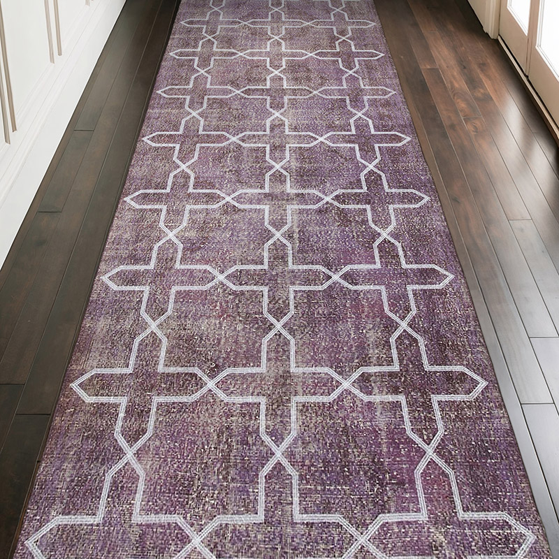 Púrpura Alfombra Turca bordada sobre teñida vintage - 137 cm x 382 cm - K0038714