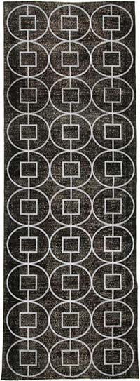 Negro Alfombra Turca bordada sobre teñida vintage - 141 cm x 306 cm