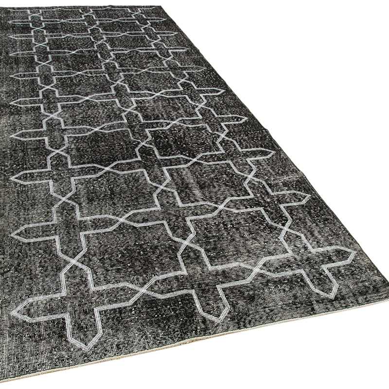 Black Embroidered Over-dyed Turkish Vintage Runner - 4' 11" x 12' 10" (59" x 154") - K0038725