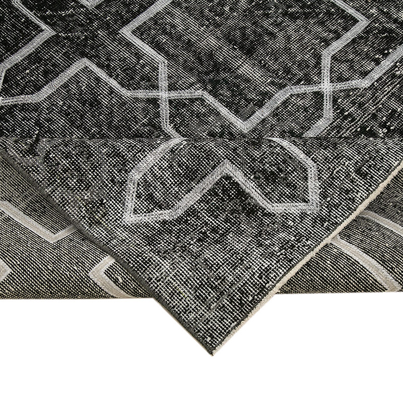 Black Embroidered Over-dyed Turkish Vintage Runner - 4' 11" x 12' 10" (59" x 154") - K0038725