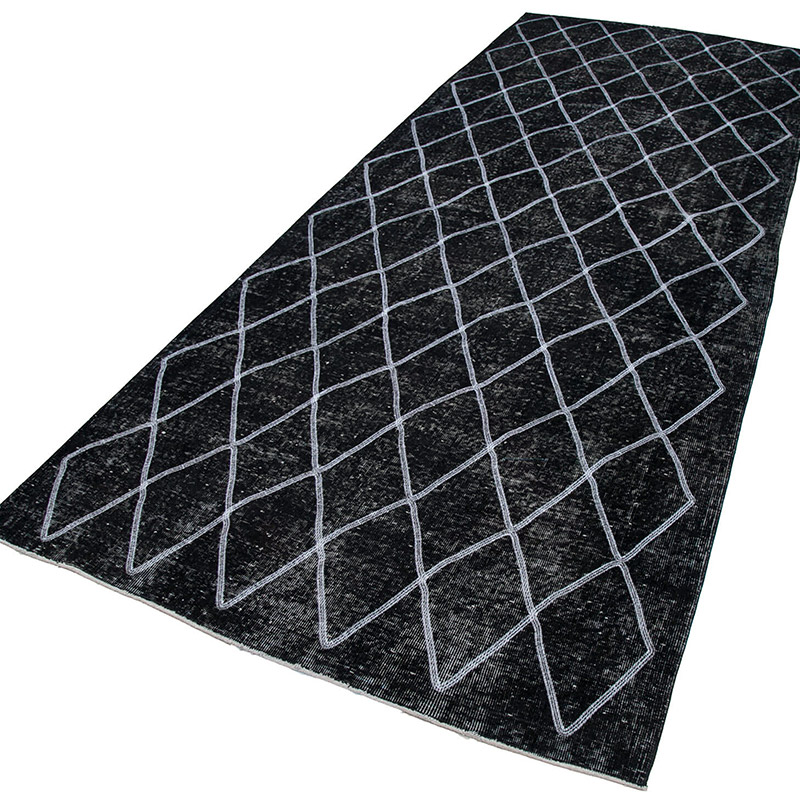 Negro Alfombra Turca bordada sobre teñida vintage - 147 cm x 367 cm - K0038768