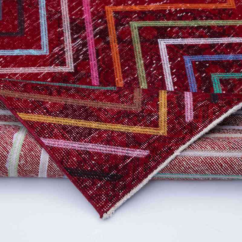Rojo Alfombra Turca bordada sobre teñida vintage - 140 cm x 377 cm - K0038795