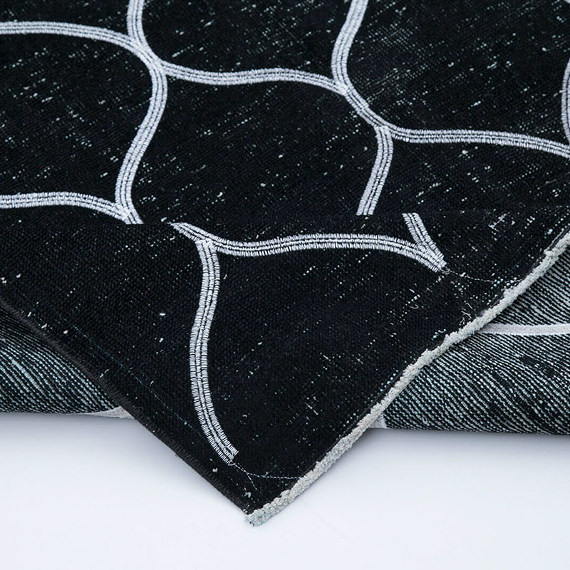 Negro Alfombra Turca bordada sobre teñida vintage - 141 cm x 386 cm - K0038803
