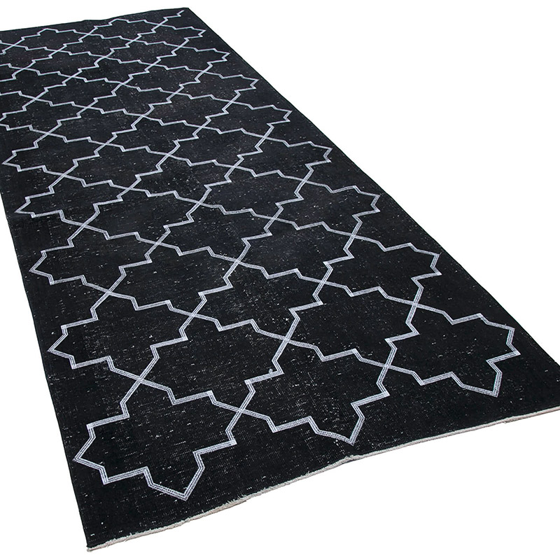 Negro Alfombra Turca bordada sobre teñida vintage - 142 cm x 350 cm - K0038806