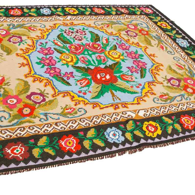 Vintage Handwoven Moldovan Kilim Rug - 6' 5" x 8'  (77 in. x 96 in.) - K0038946