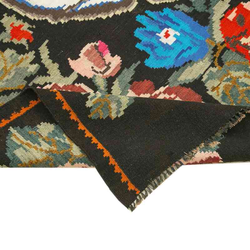 Multicolor Vintage Handwoven Moldovan Kilim Rug - 6' 9" x 9' 7" (81 in. x 115 in.) - K0038960