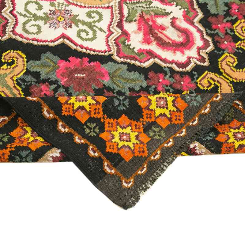 Multicolor Vintage Handwoven Moldovan Kilim Rug - 5' 4" x 7' 3" (64 in. x 87 in.) - K0039019