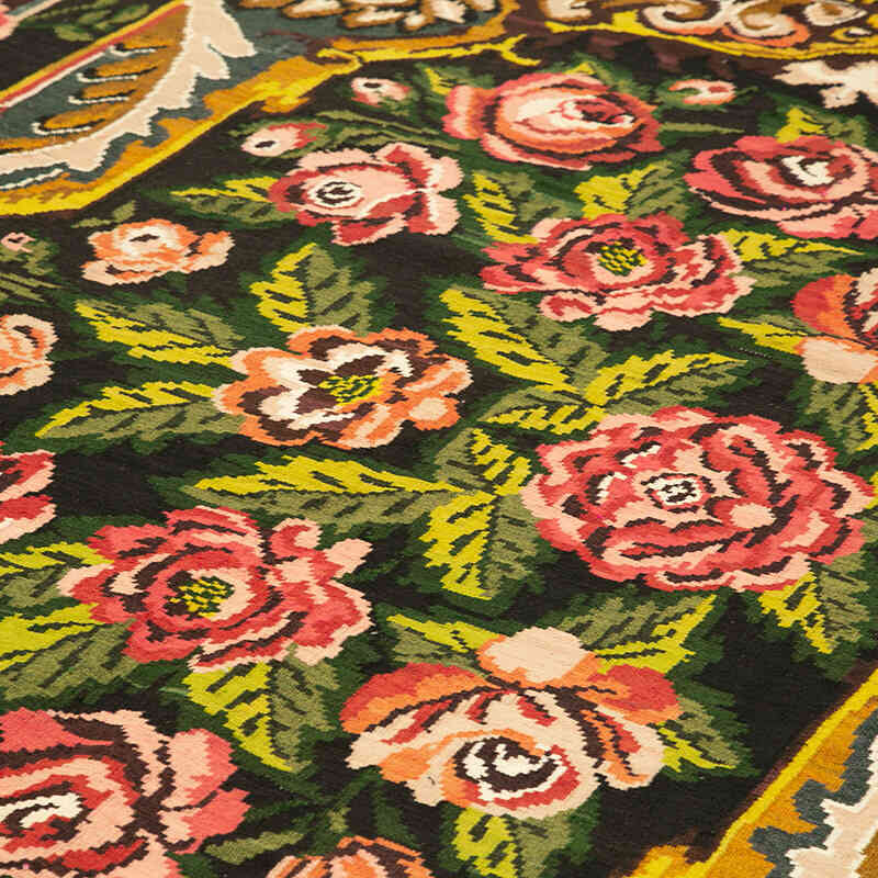 Vintage Handwoven Moldovan Kilim Rug - 7' 4" x 11' 10" (88" x 142") - K0039119