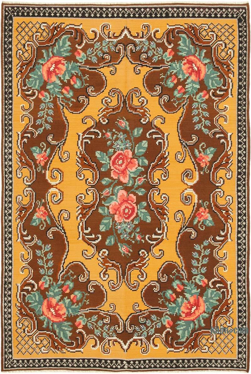 Vintage Handwoven Moldovan Kilim Rug - 5' 9" x 8' 7" (69" x 103") - K0039156
