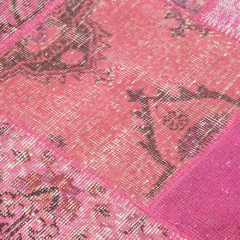 Pink Round Patchwork Hand-Knotted Turkish Rug - 4' 10" x 4' 10" (58" x 58") - K0039414