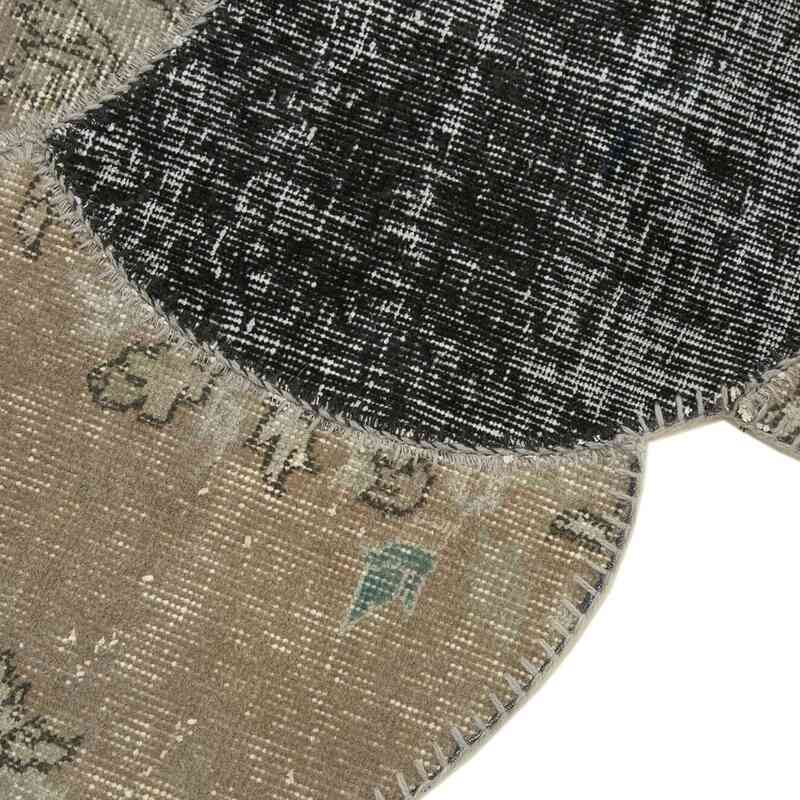 Black, Grey Round Patchwork Hand-Knotted Turkish Rug - 5' 7" x 8' 8" (67 in. x 104 in.) - K0039443
