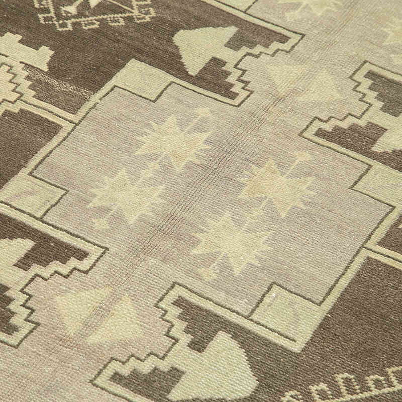 Vintage Turkish Hand-Knotted Rug - 4' 10" x 9'  (58" x 108") - K0039815