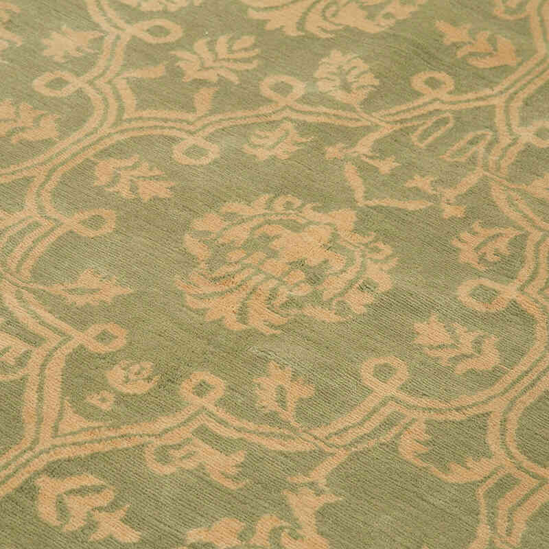 New Hand Knotted Wool Oushak Rug - 8' 2" x 10' 2" (98" x 122") - K0040640