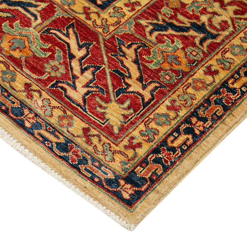 Yeni El Dokuma Uşak Halısı - 242 cm x 313 cm - K0040737
