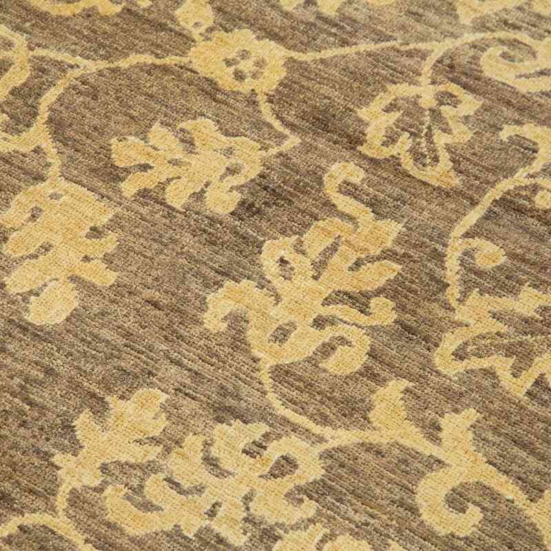 New Hand Knotted Wool Oushak Rug - 4' 1" x 5' 11" (49" x 71") - K0041010