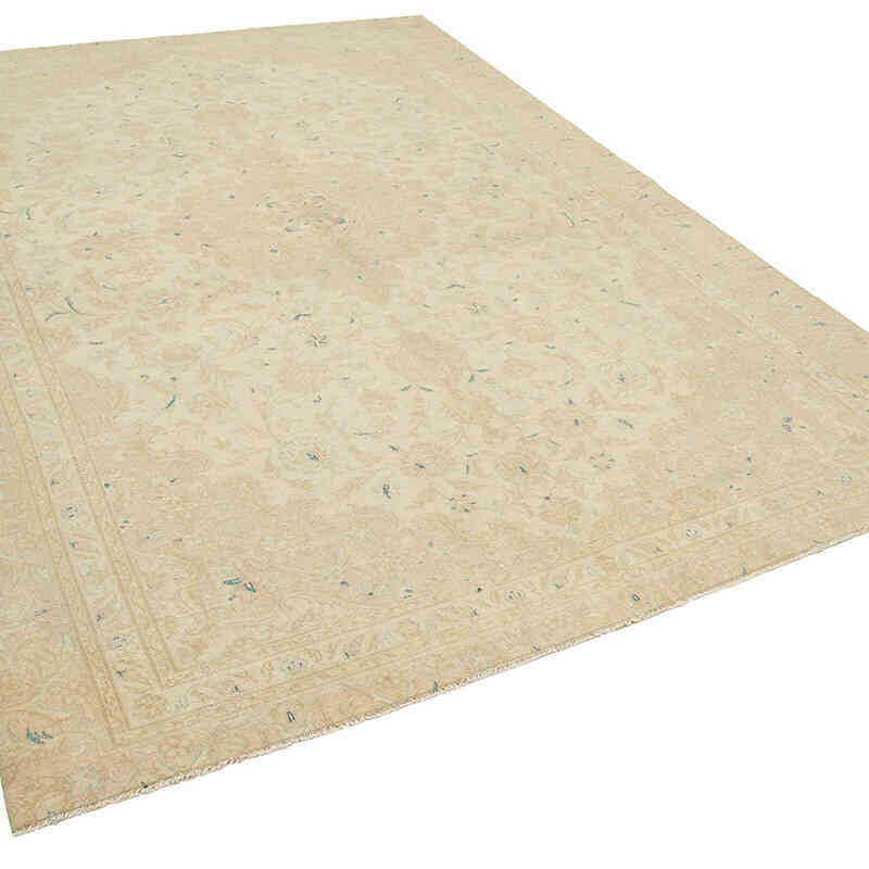Vintage Hand-Knotted Oriental Rug - 6' 9" x 9' 8" (81" x 116") - K0041108