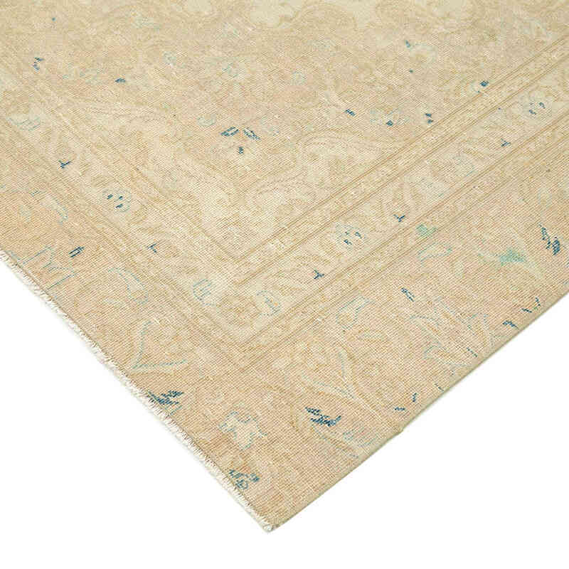 Vintage Hand-Knotted Oriental Rug - 6' 9" x 9' 8" (81" x 116") - K0041108