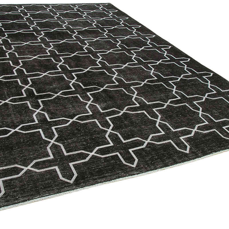 Siyah İşlemeli ve Boyalı El Dokuma Vintage Halı - 272 cm x 394 cm - K0042758