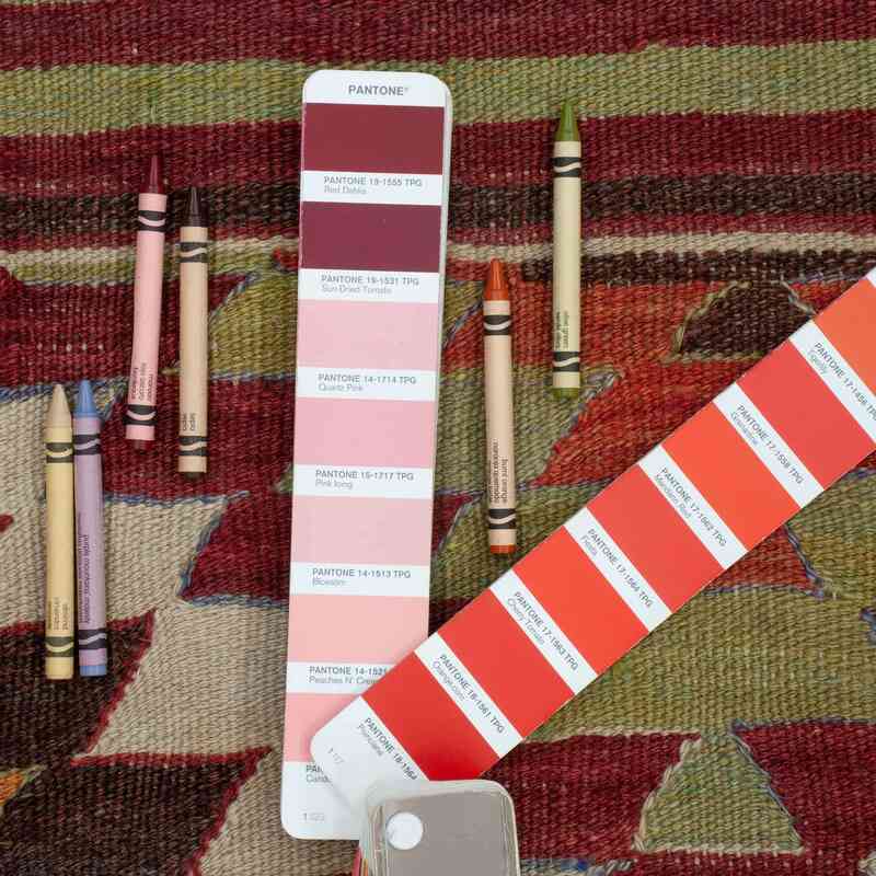 Multicolor Vintage Manisa Kilim Rug - 4' 7" x 8' 3" (55" x 99") - K0044525