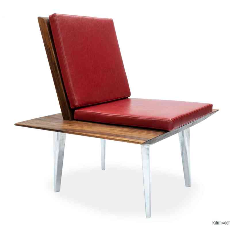 Döküm Aluminyum Ayaklı Masif Ceviz Sandalye - K0047135