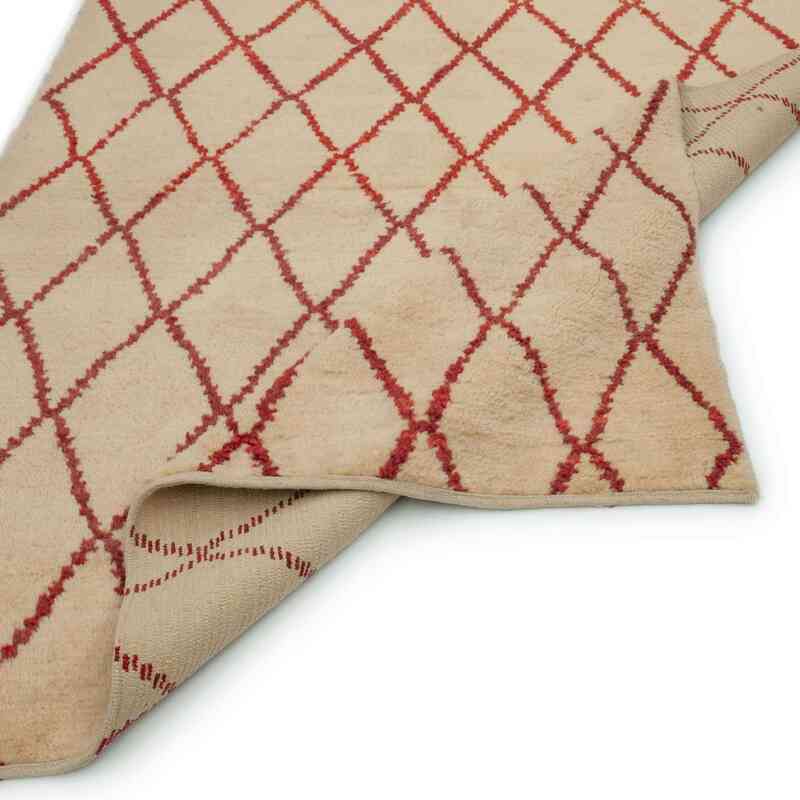 Beige, Rojo Alfombra "Tulu" de estilo marroquí anudada a mano - 143 cm x 179 cm - K0047147
