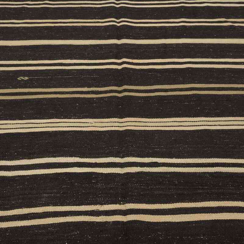 Vintage Anatolian Kilim Rug - 5' 7" x 10' 1" (67" x 121") - K0047873