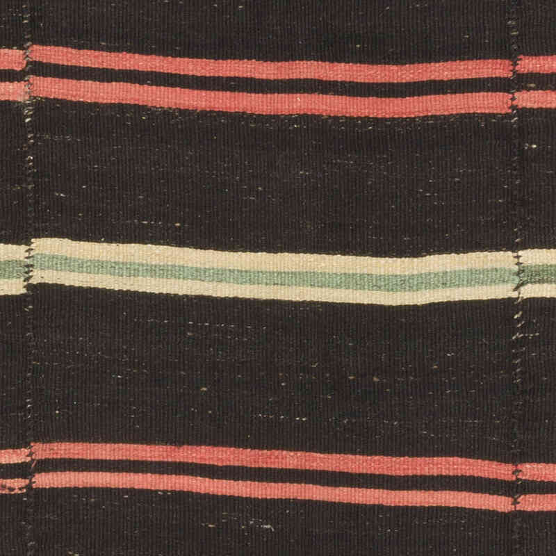 Vintage Anatolian Kilim Rug - 6' 8" x 9' 10" (80" x 118") - K0047898