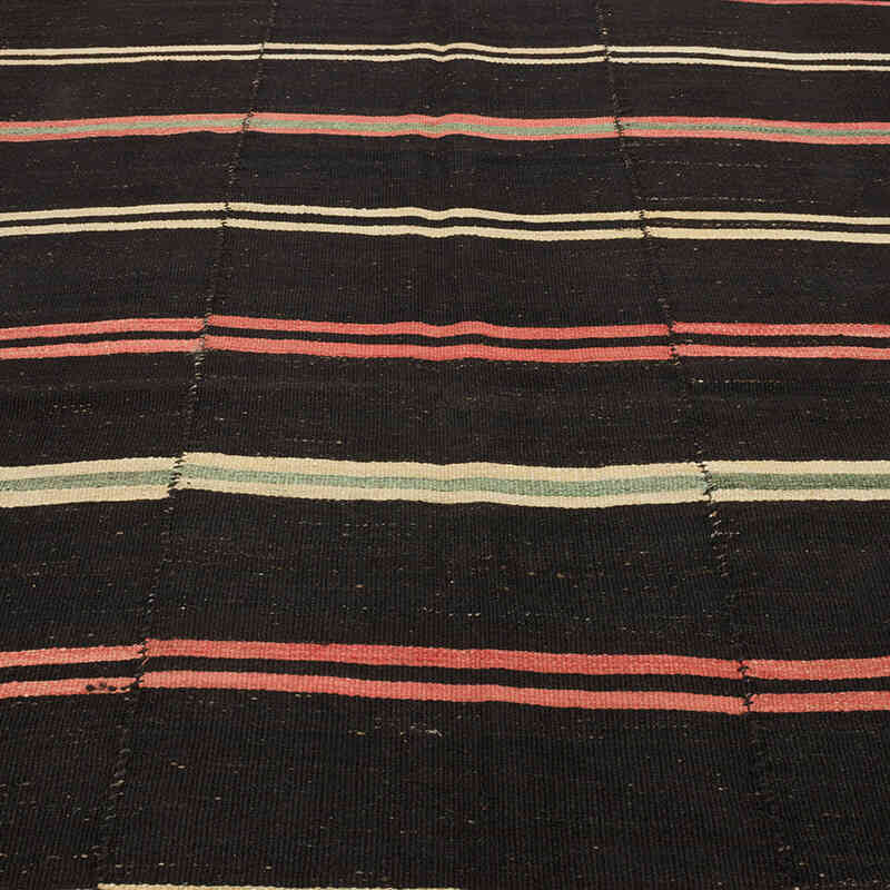 Vintage Anatolian Kilim Rug - 6' 8" x 9' 10" (80" x 118") - K0047898