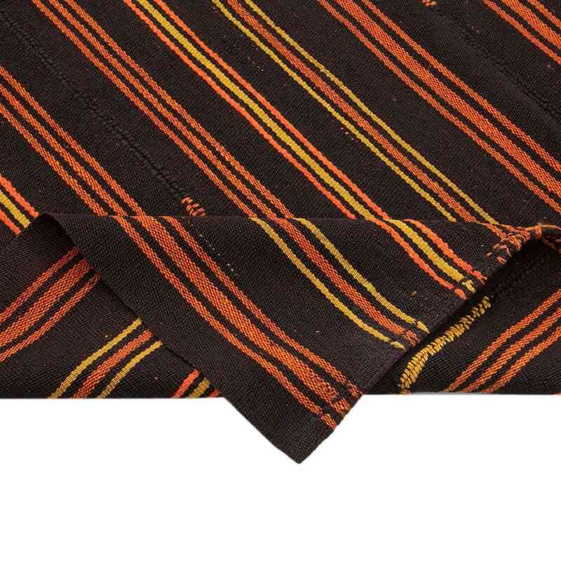 Vintage Anatolian Kilim Rug - 5' 10" x 7' 1" (70" x 85") - K0047968