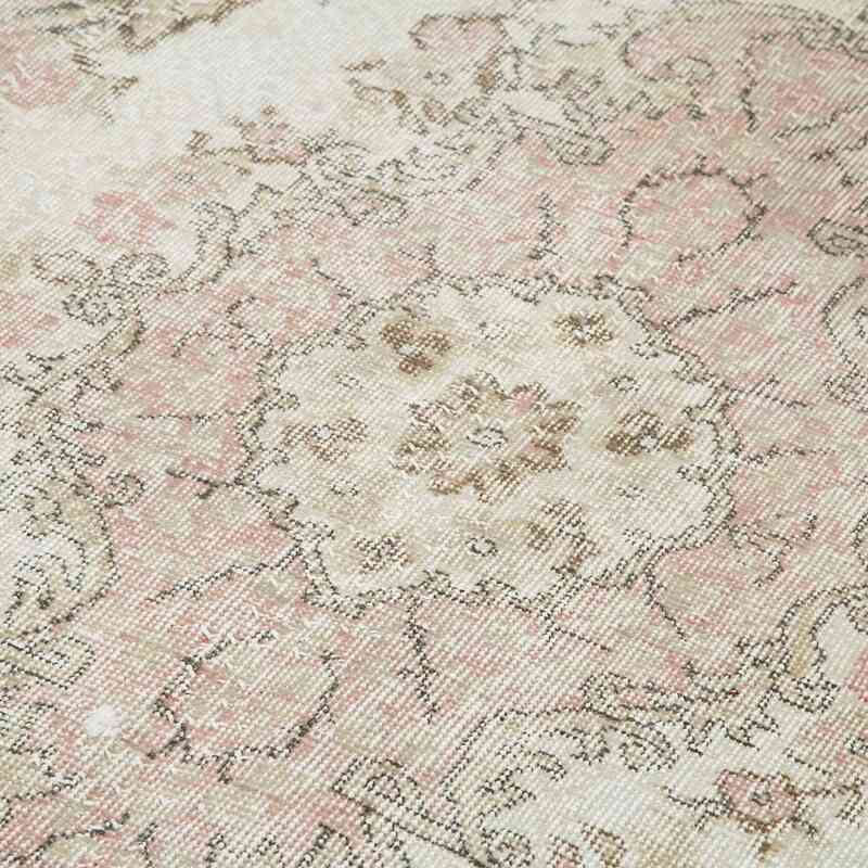 Vintage Turkish Hand-Knotted Rug - 5' 7" x 9' 6" (67" x 114") - K0048708