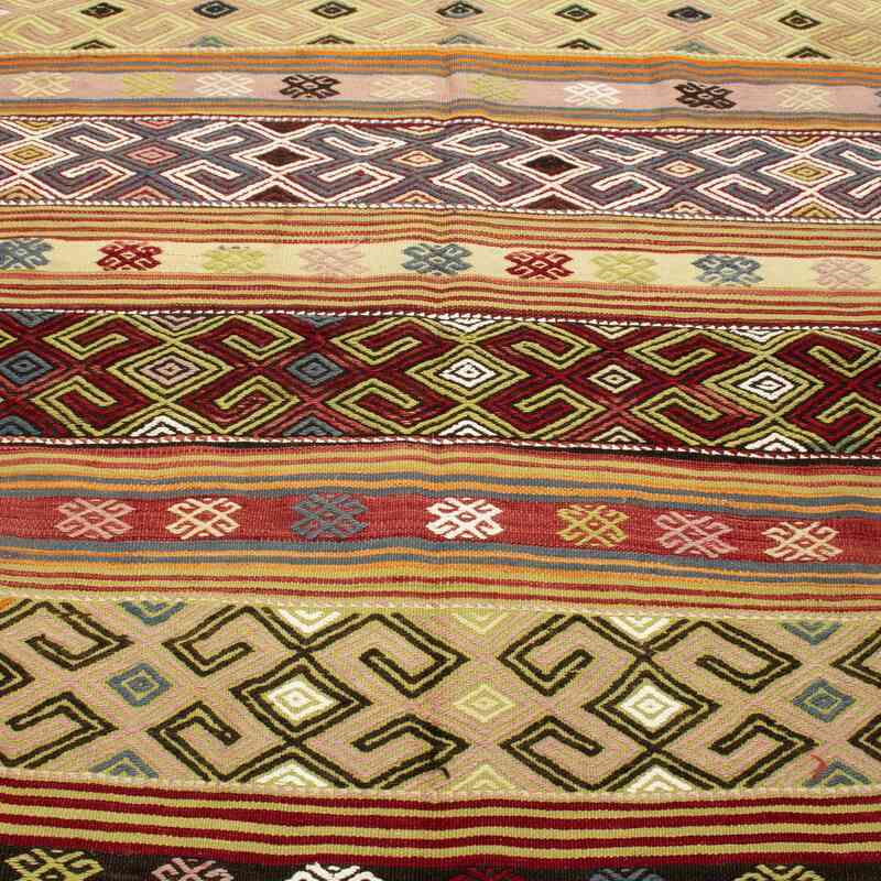 Vintage Manisa Kilim Rug - 5' 1" x 9'  (61" x 108") - K0050511