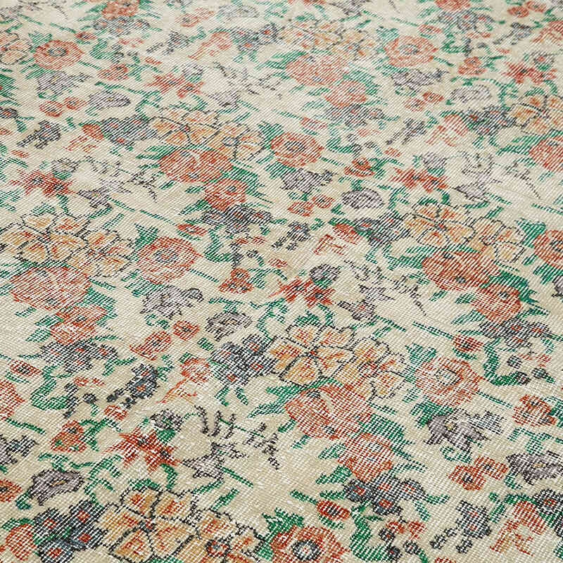 Vintage Turkish Hand-Knotted Rug - 7'  x 10'  (84" x 120") - K0050981