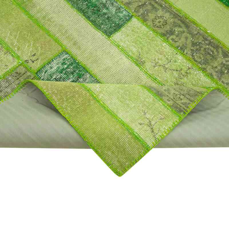 Green Patchwork Hand-Knotted Turkish Rug - 5' 9" x 8'  (69 in. x 96 in.) - K0051335